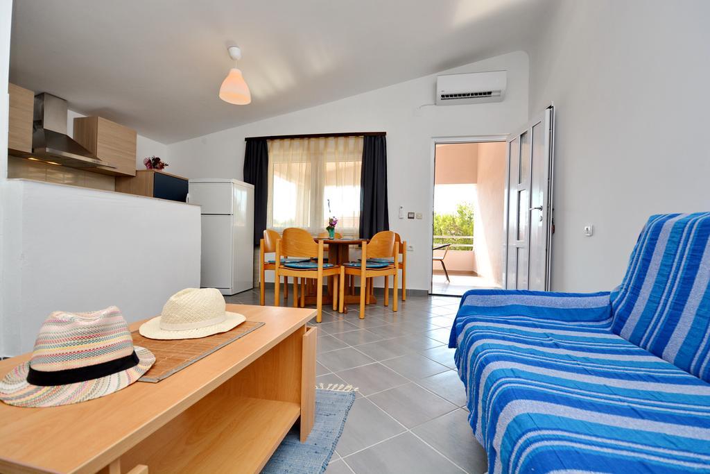 Apartment Marijana Vir Exteriér fotografie