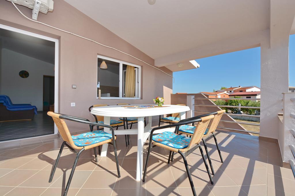 Apartment Marijana Vir Exteriér fotografie