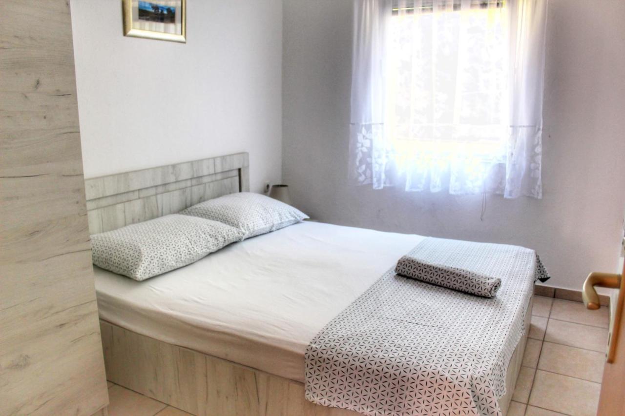 Apartment Marijana Vir Exteriér fotografie