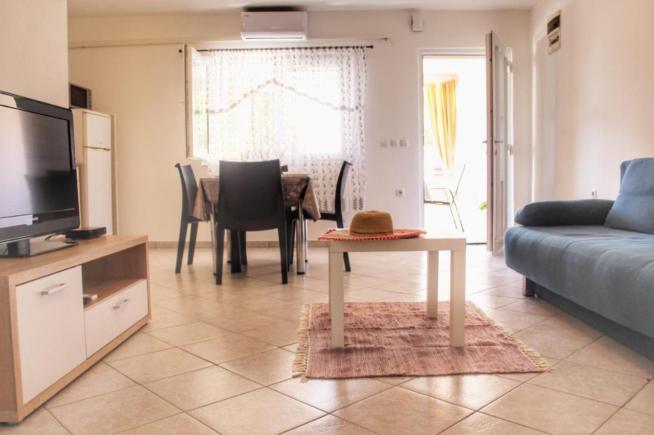 Apartment Marijana Vir Exteriér fotografie