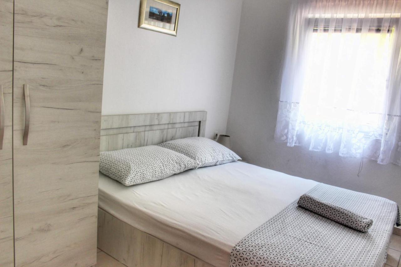 Apartment Marijana Vir Exteriér fotografie